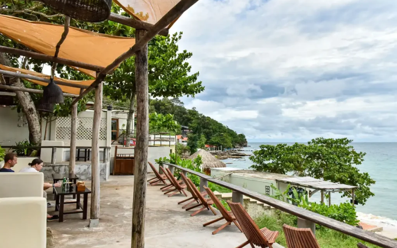 Cafe ngắm biển Phúc Quốc