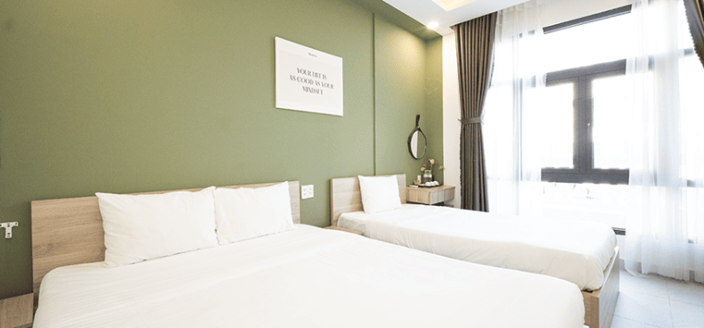 ảnh banner lalisa hotel trang chủ dọc 04