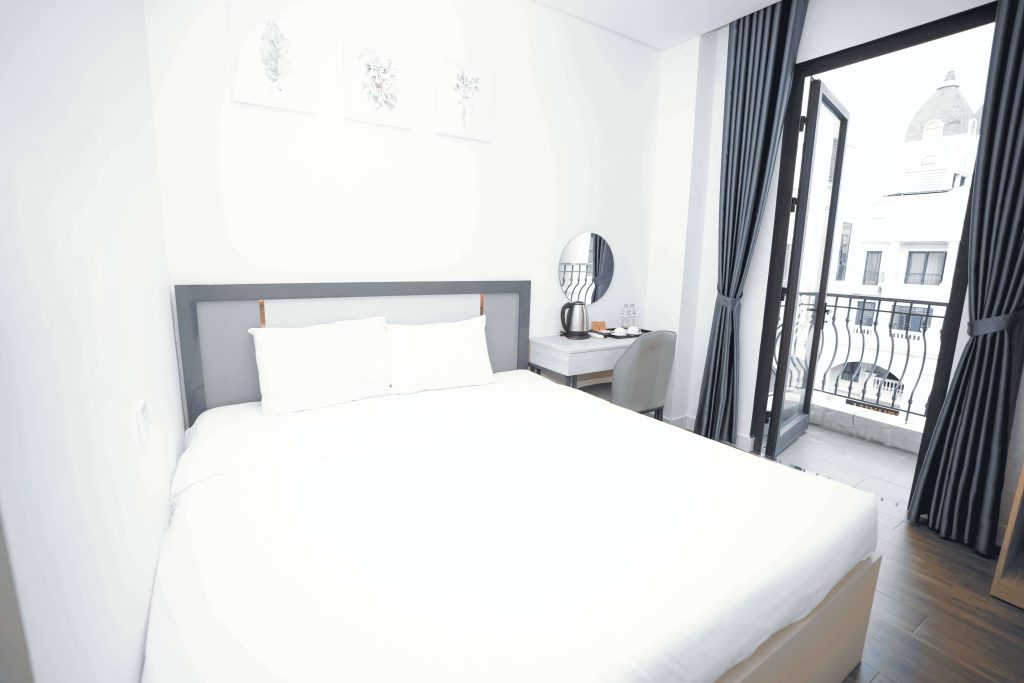 Phòng đơn tiêu chuẩn 302